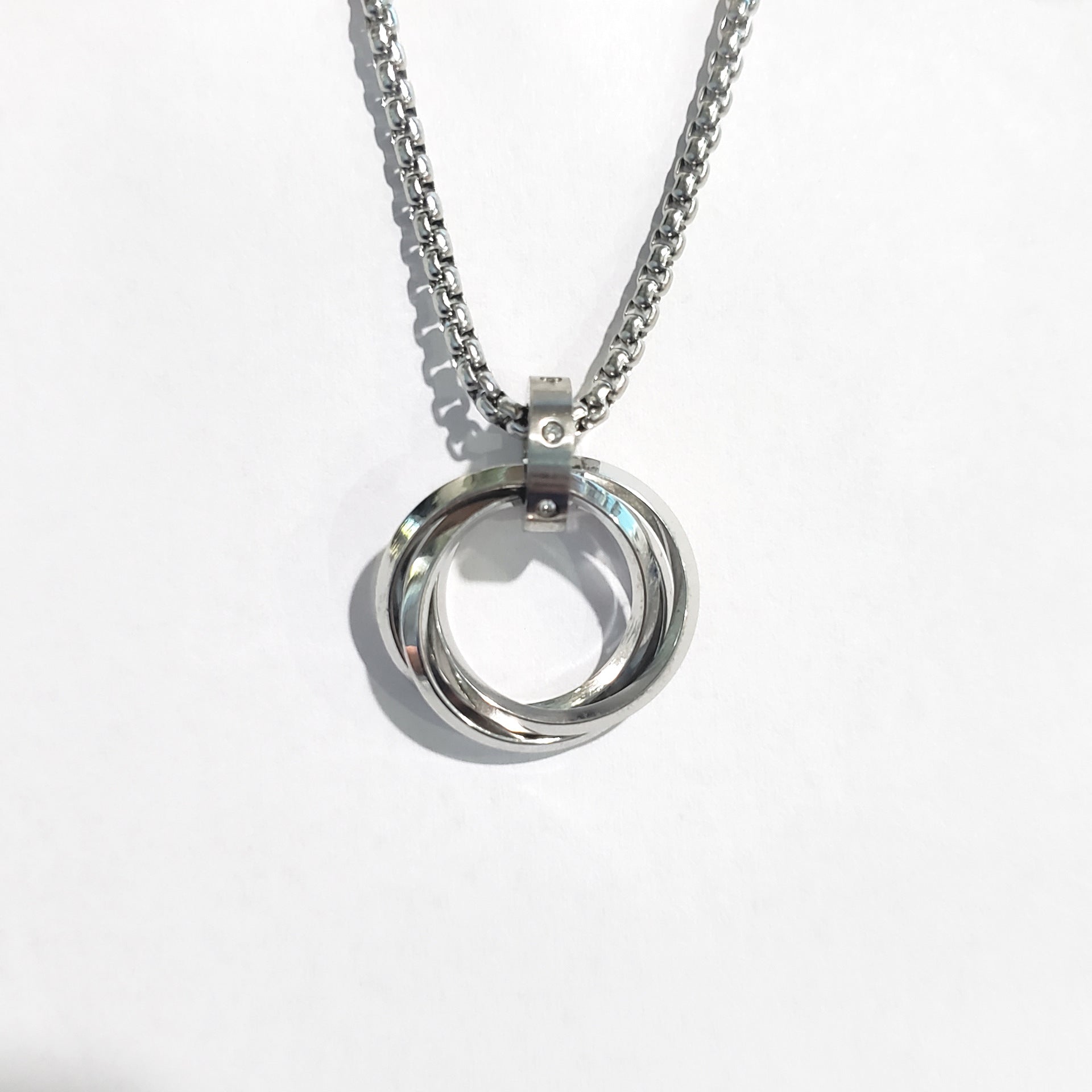 Men's Fashion Simple Stainless Steel Three-ring Necklace